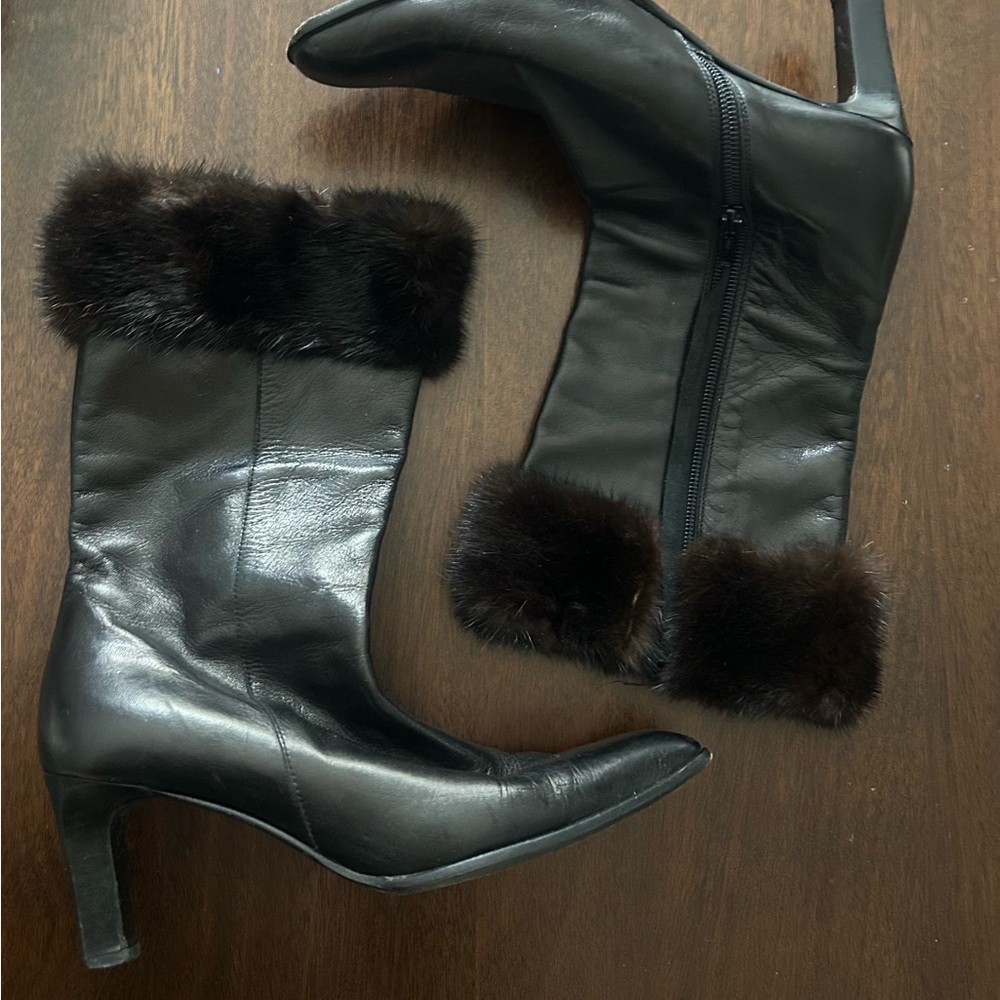 Vintage Women’s Cole Haan Black Mink Trim Leather Boot Sz 6 B